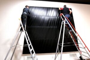 pierre soulages du noir à la lumiere