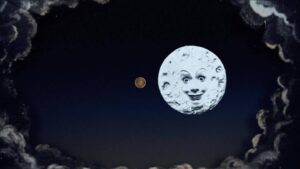 la lune s'expose au grand palais