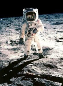 neil armstrong sur la lune