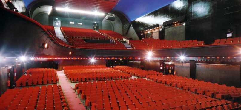 salle de spectacle vide coronavirus