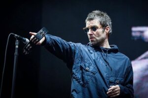 liam gallagher sur scene