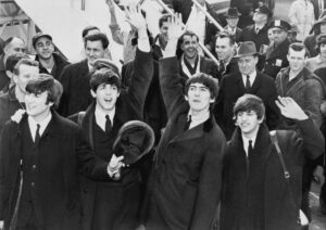 the beatles le monde est a eux