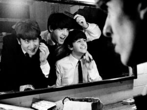 the beatles le monde est a eux