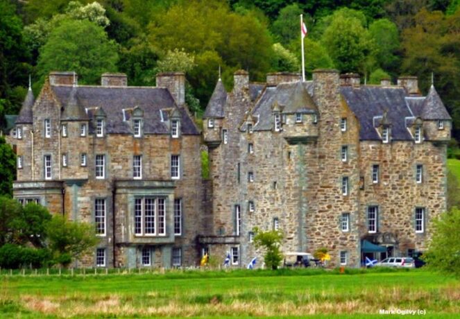 ecosse chateaux hantes