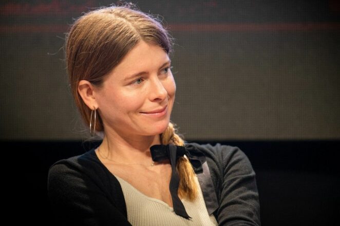 emma cline l'invitee