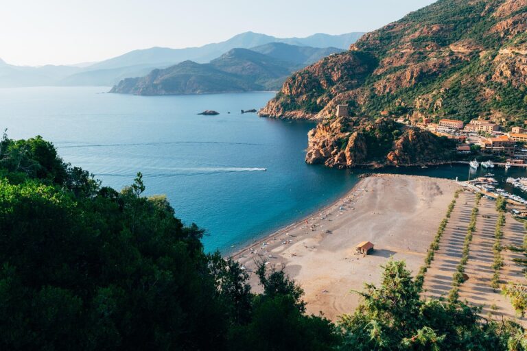 corse sauvage et intime